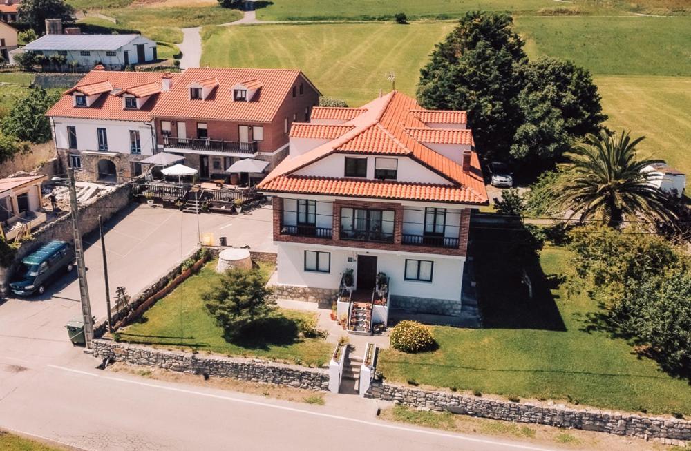 Liquid Surfhouse Langre (Cantabria) Exterior foto